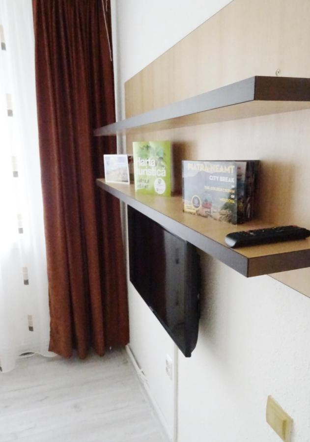Smart Apartament Piatra Neamţ Exterior foto
